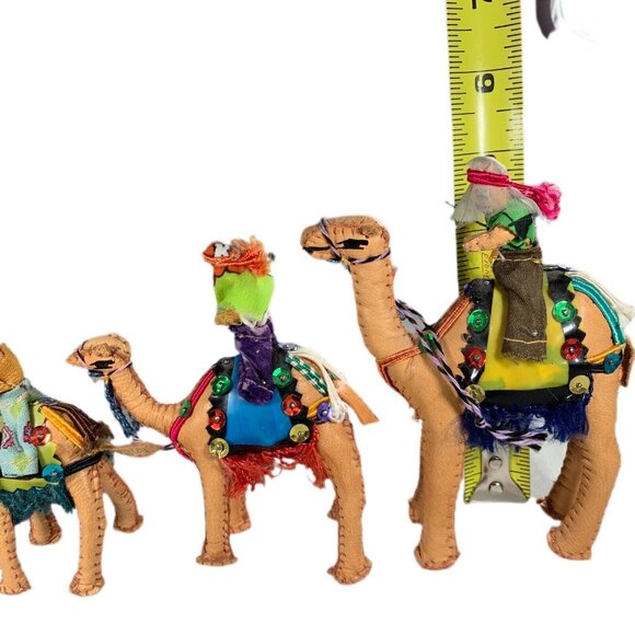 Vintage Arabian Dromedary Set of 3 Camels & Riders Hand Stitched Leather - Picture 10 of 12